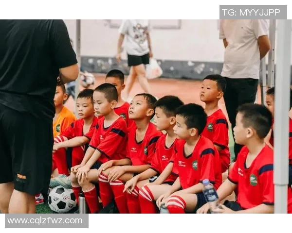 足球明星用大连话畅谈足球梦想与家乡情怀 足球明星用大连话畅谈足球梦想与家乡情怀