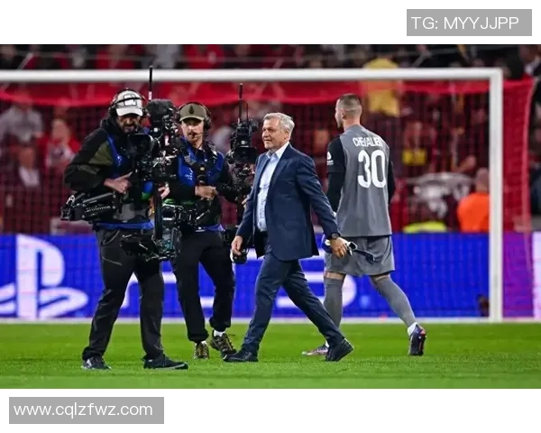 足球明星逆袭之路揭秘全场爆冷事件背后的故事与影响 足球明星逆袭之路揭秘全场爆冷事件背后的故事与影响